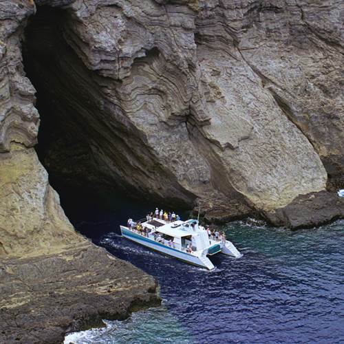 Niihau Napali Catamaran Super Tour