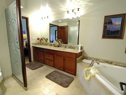 Waipouli Beach Resort Makai Suite Vacation Rental in Waipouli Kauai