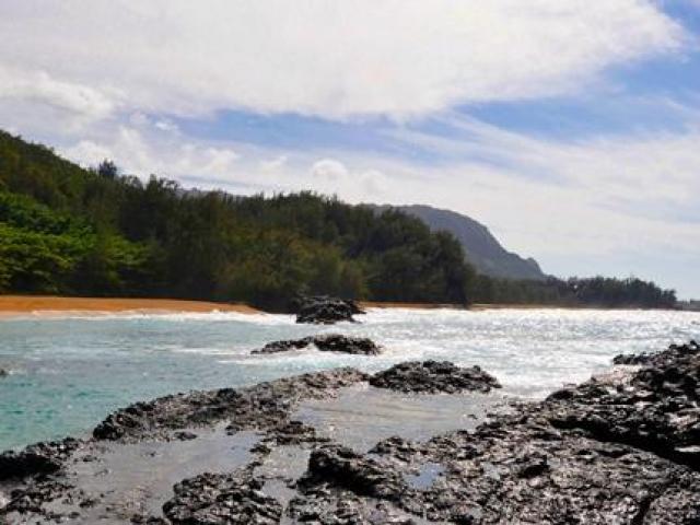 Lumahai Beach,  Kauai Beaches - Lumahai Scenic Lookout