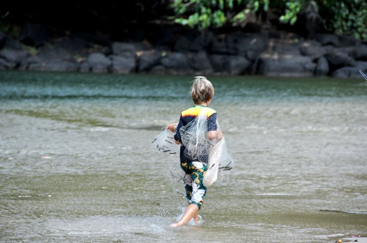 Kalihiwai Fishing