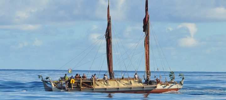 Hokulea Arrives on Kauai