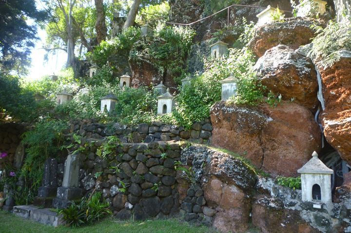 Singon Temple Lawai Center