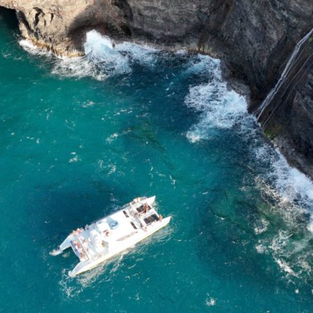 catamaran napali